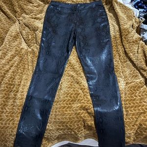 KILLSTAR High waisted pants/leggings skin tight wet look (xxl)